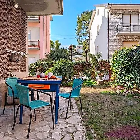 Strategic Position Wifi, Garden And Parking 3*