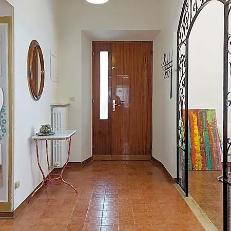 Strategic Position Wifi, Garden And Parking 3* シローロ